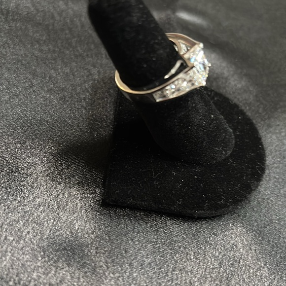 Elegant QVC Platinum Clad Diamonique Ring - Picture 4 of 4